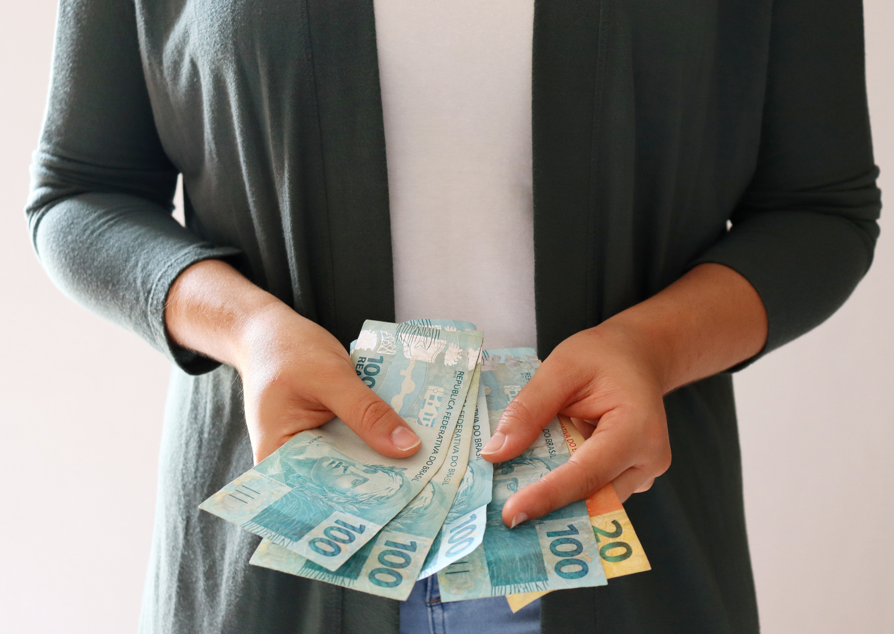Salario, gestão financeira, fazer dinheiro, psicologia do dinheiro